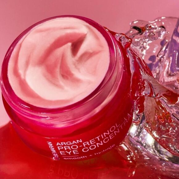 Josie Maran Argan Pro-Retinol Eye Cream - Picture 4 of 9
